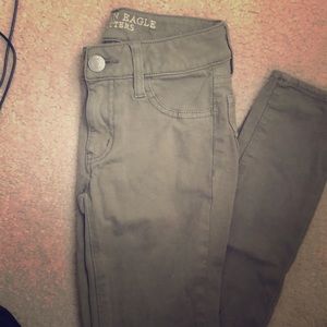 Green jeggings